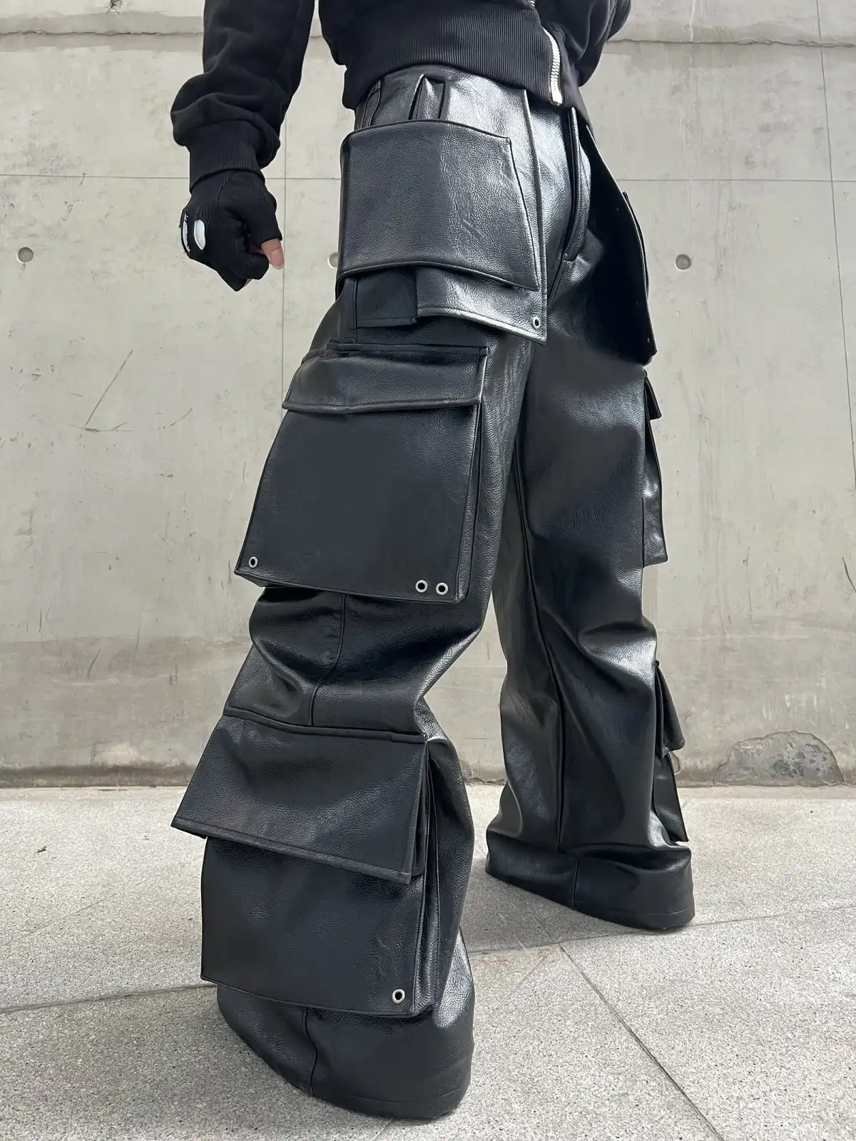 REBEL WAVE丨Structured Multi-Pocket Leather Cargos