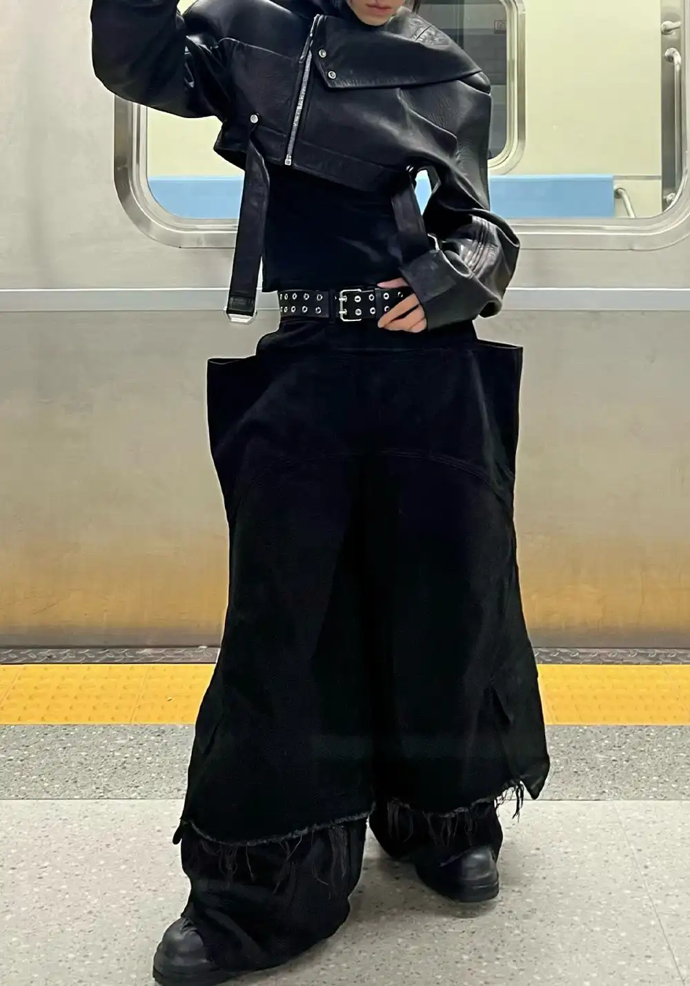 REBEL WAVE丨 "O" Shield Waxed Cargo Pants