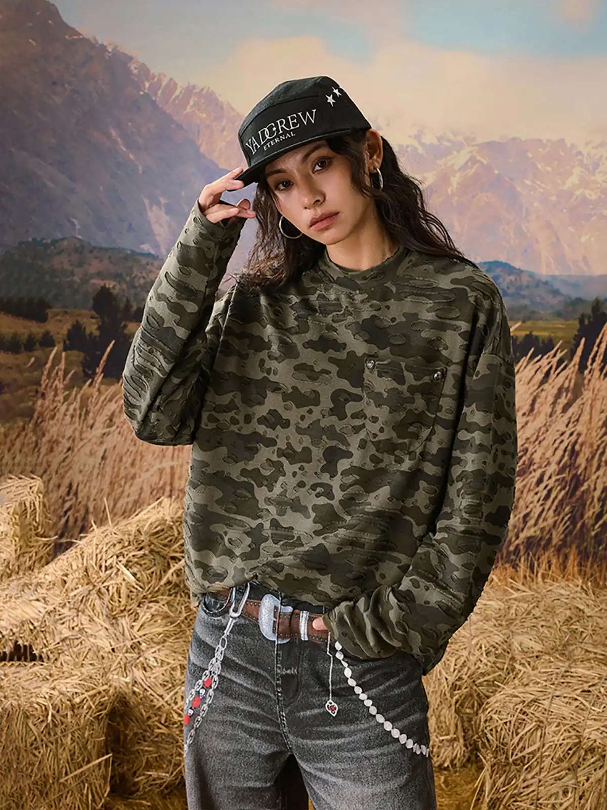 YADcrew | Wormhole Camouflage Pocket Long Sleeve
