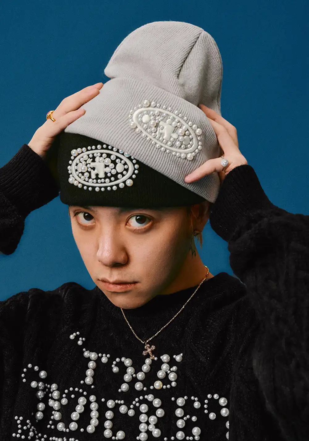 YADcrew丨Pearl Jigsaw Logo Knit Hat