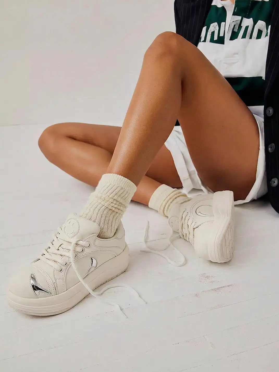 SMILEY | Beluga Series-White&Silver