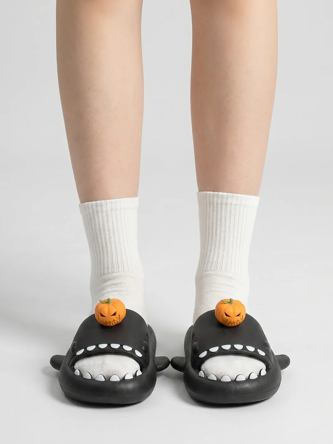 Chedoir | Halloween Pumpkin Shark Slides