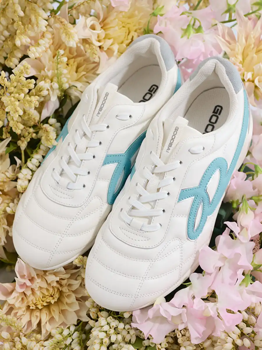 GOODBAI | Retro Velvet Soccer Football Flat Trainer-White - 2
