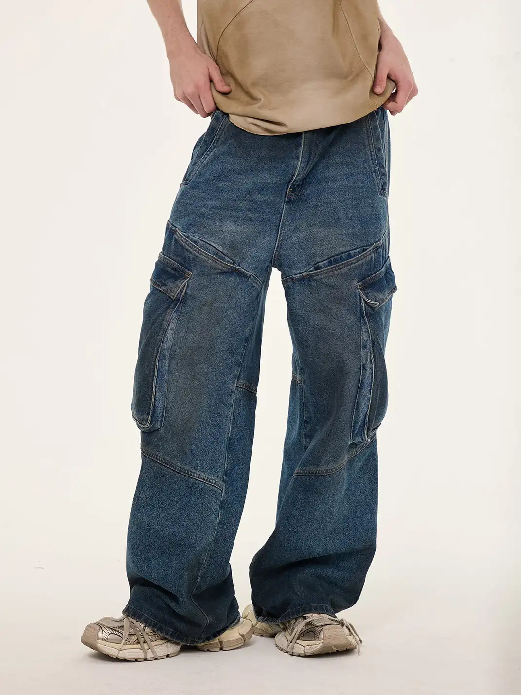 EGO FETCH丨Aged Wide Leg 6 Pockets Cargo Jeans
