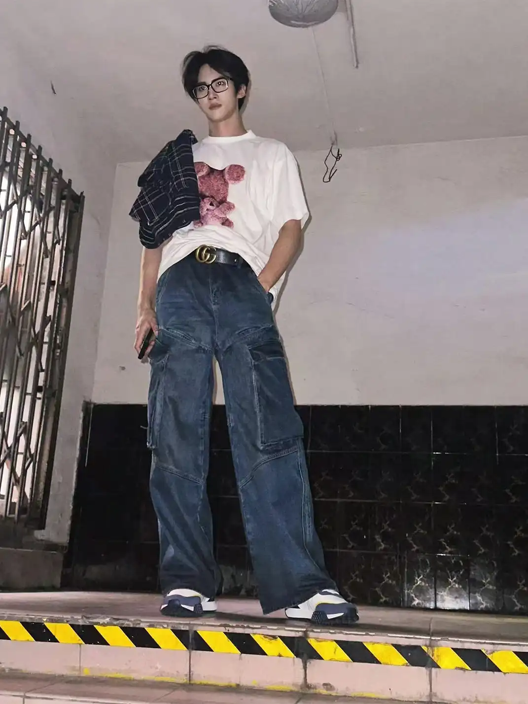 EGO FETCH丨Aged Wide Leg 6 Pockets Cargo Jeans