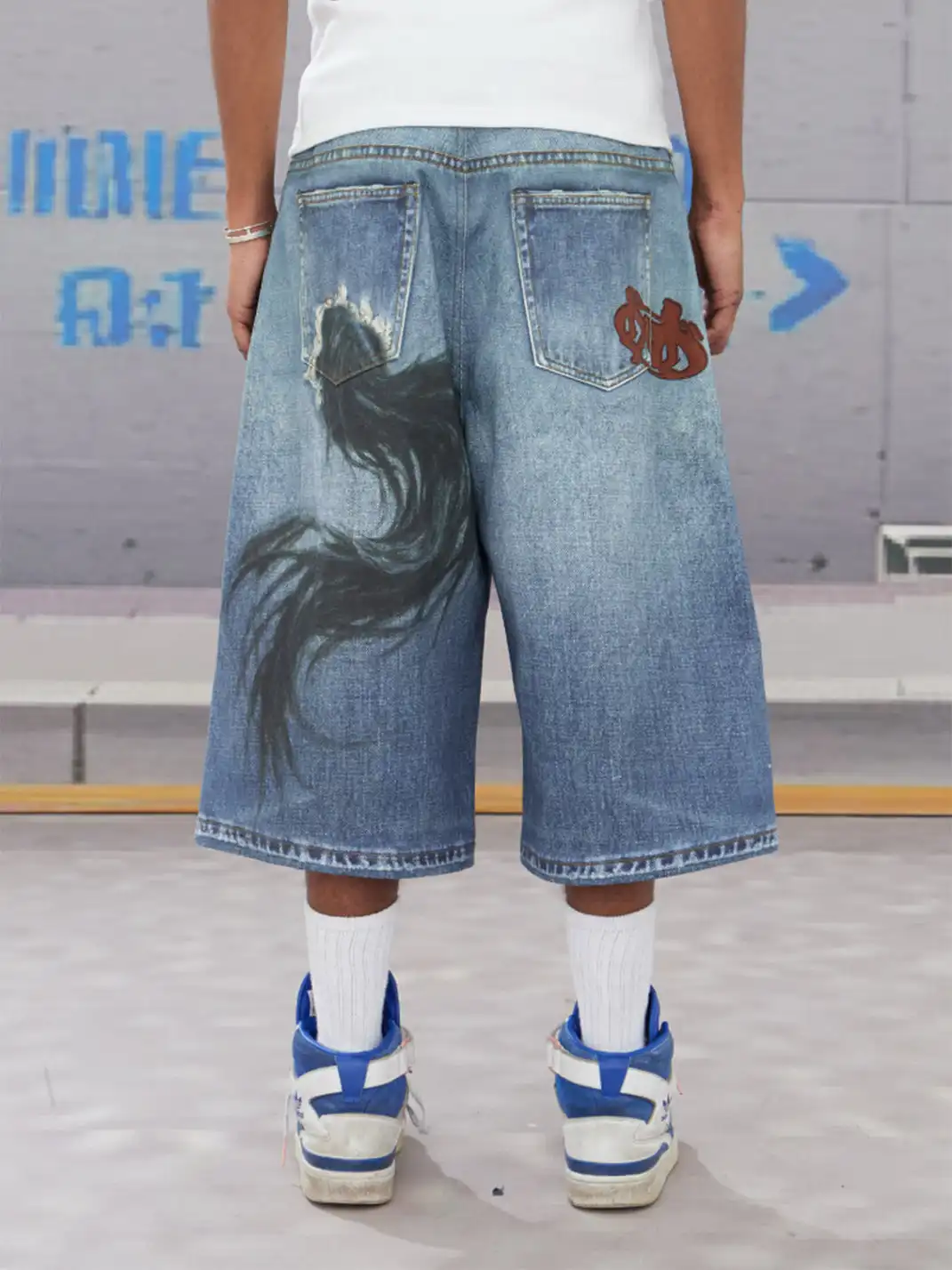 DND4DES | Oil Painting Horse Print Shorts