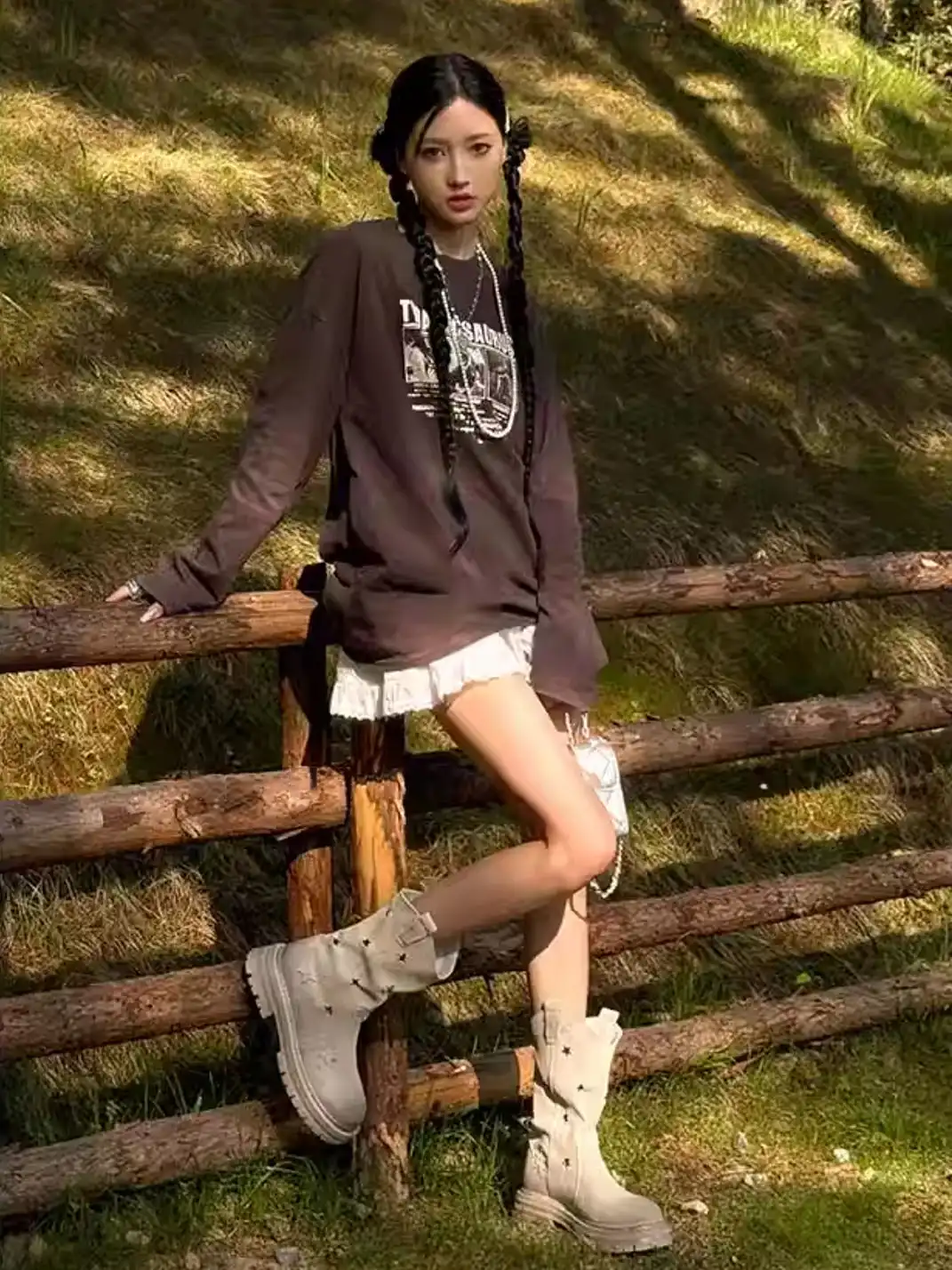 GSL | Suede Star Cut-Out Boots
