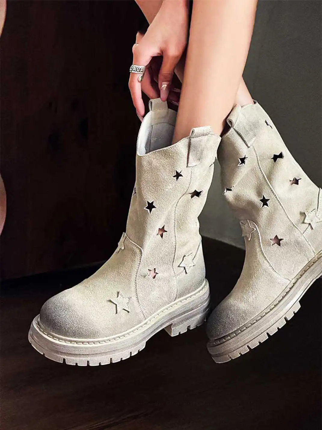 GSL | Suede Star Cut-Out Boots