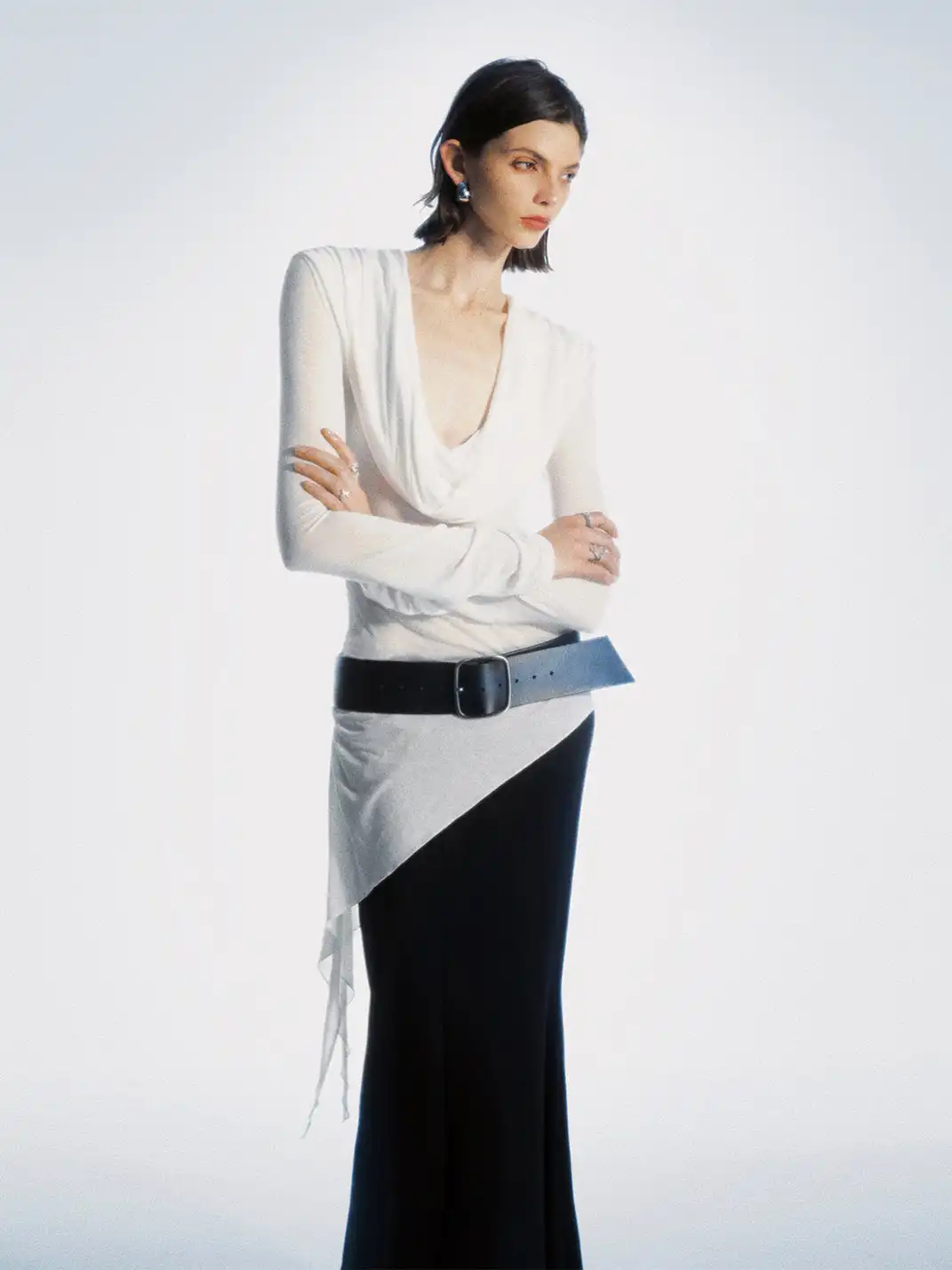 COMMONCE.NET | "Oblique Silhouette No. 3" Asymmetrical Wrinkled Long Sleeve