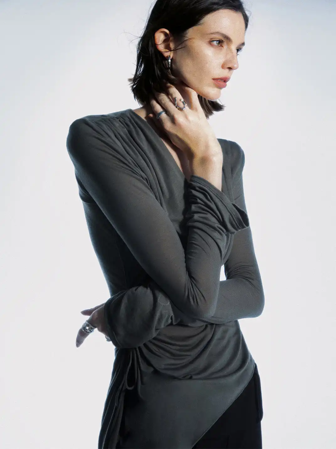 COMMONCE.NET | "Oblique Silhouette No. 3" Asymmetrical Wrinkled Long Sleeve