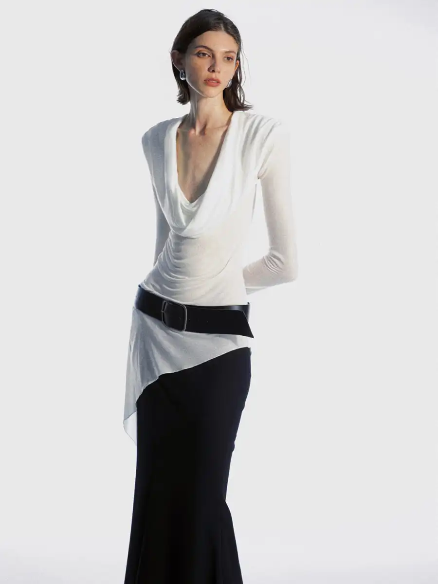 COMMONCE.NET | "Oblique Silhouette No. 3" Asymmetrical Wrinkled Long Sleeve - 2