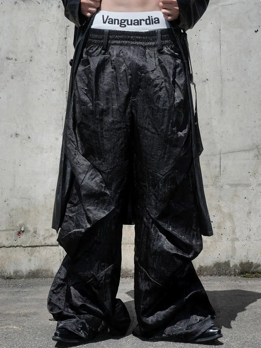 Vanguardia | Cascade Drape Nylon Loose Pants 3.0