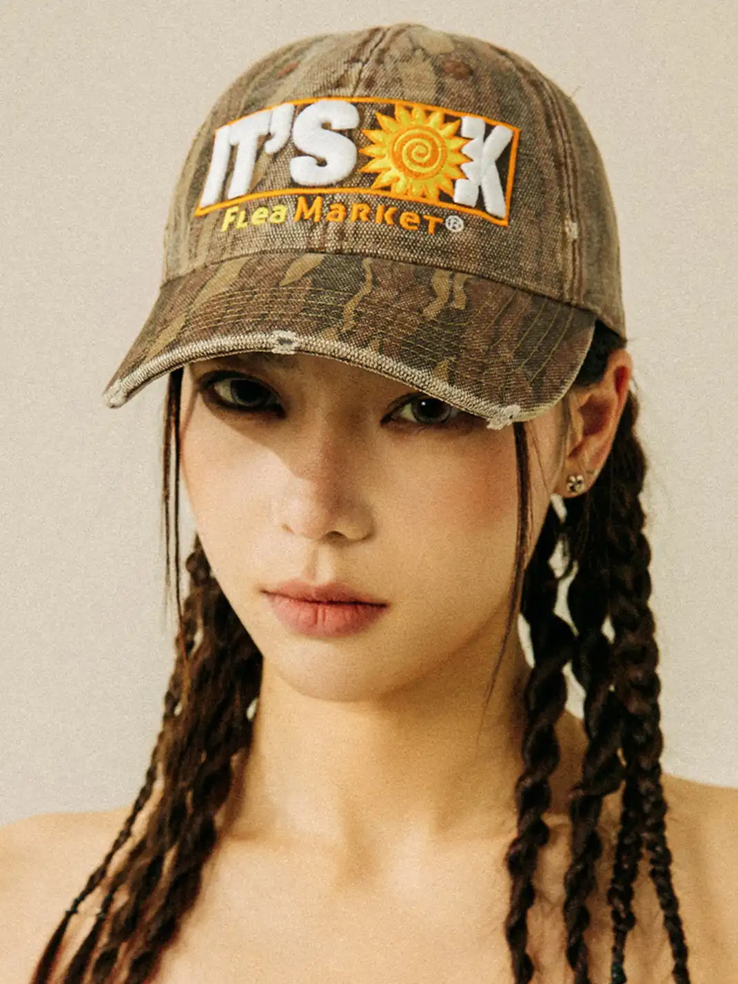 FLEAMARKET | "IT'S OK" Wood Grain Curve Brim Cap