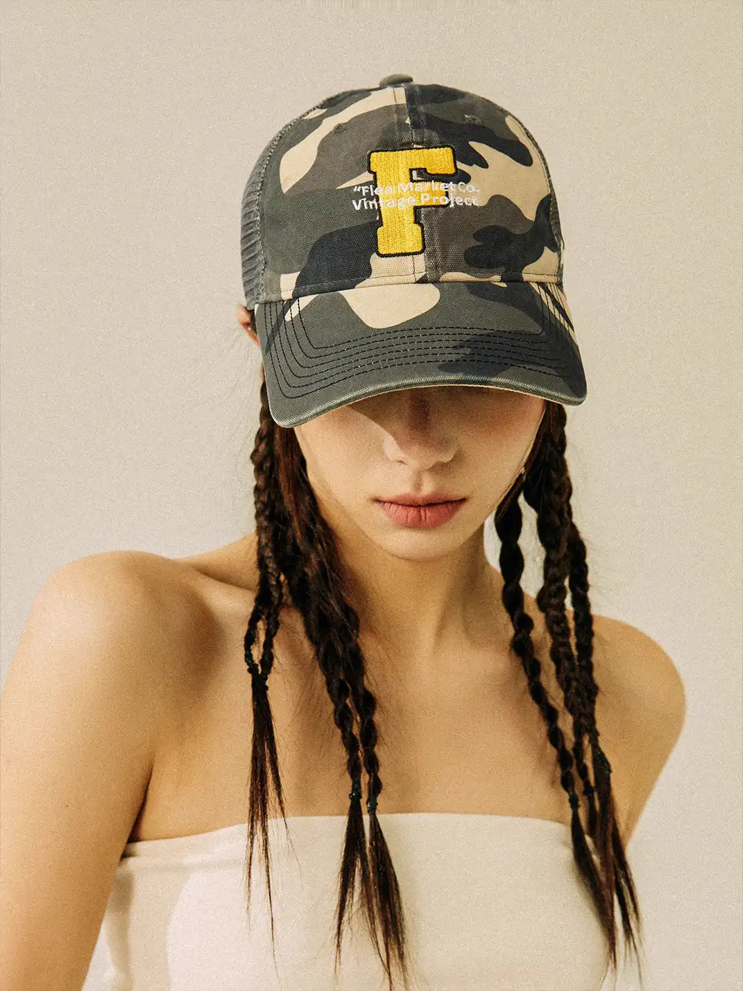 FLEAMARKET | Camo "F" Curve Brim Trucker Hat