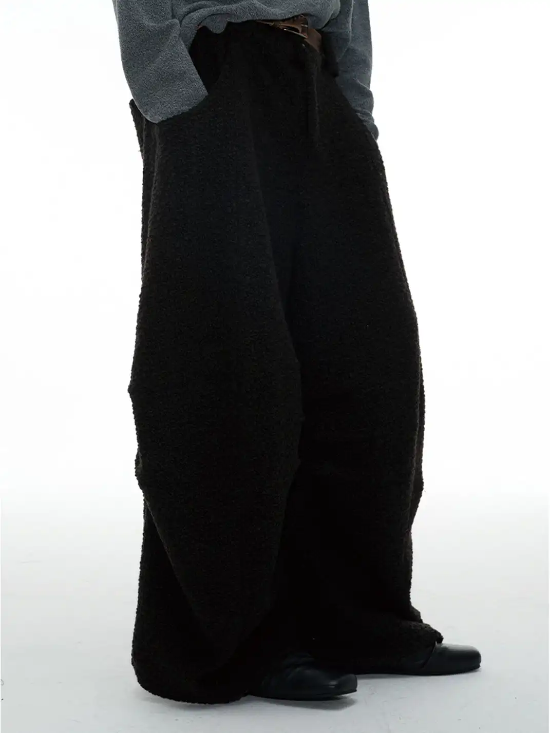 JCAESAR STUDIO | Wool Blend Tapered Cut Curve Pants
