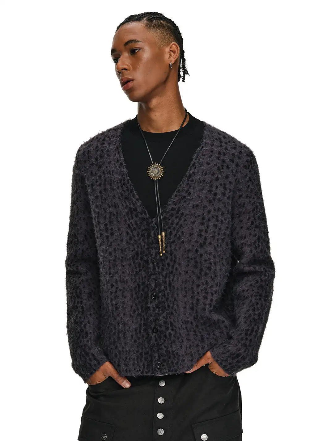 ANTIDOTE | Black Panther V Collar Sweater