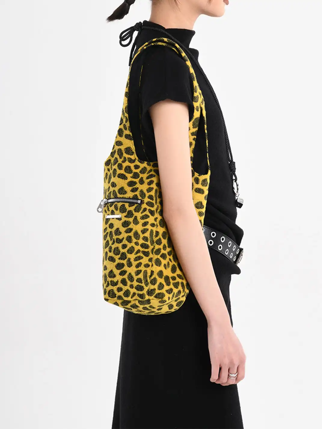 HIDDENNOTES | Yellow Leopard Bucket Hand Bag