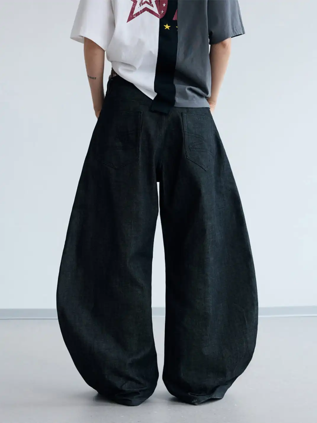 PEOPLESENSE | Exposed Button Fly Curved Jeans