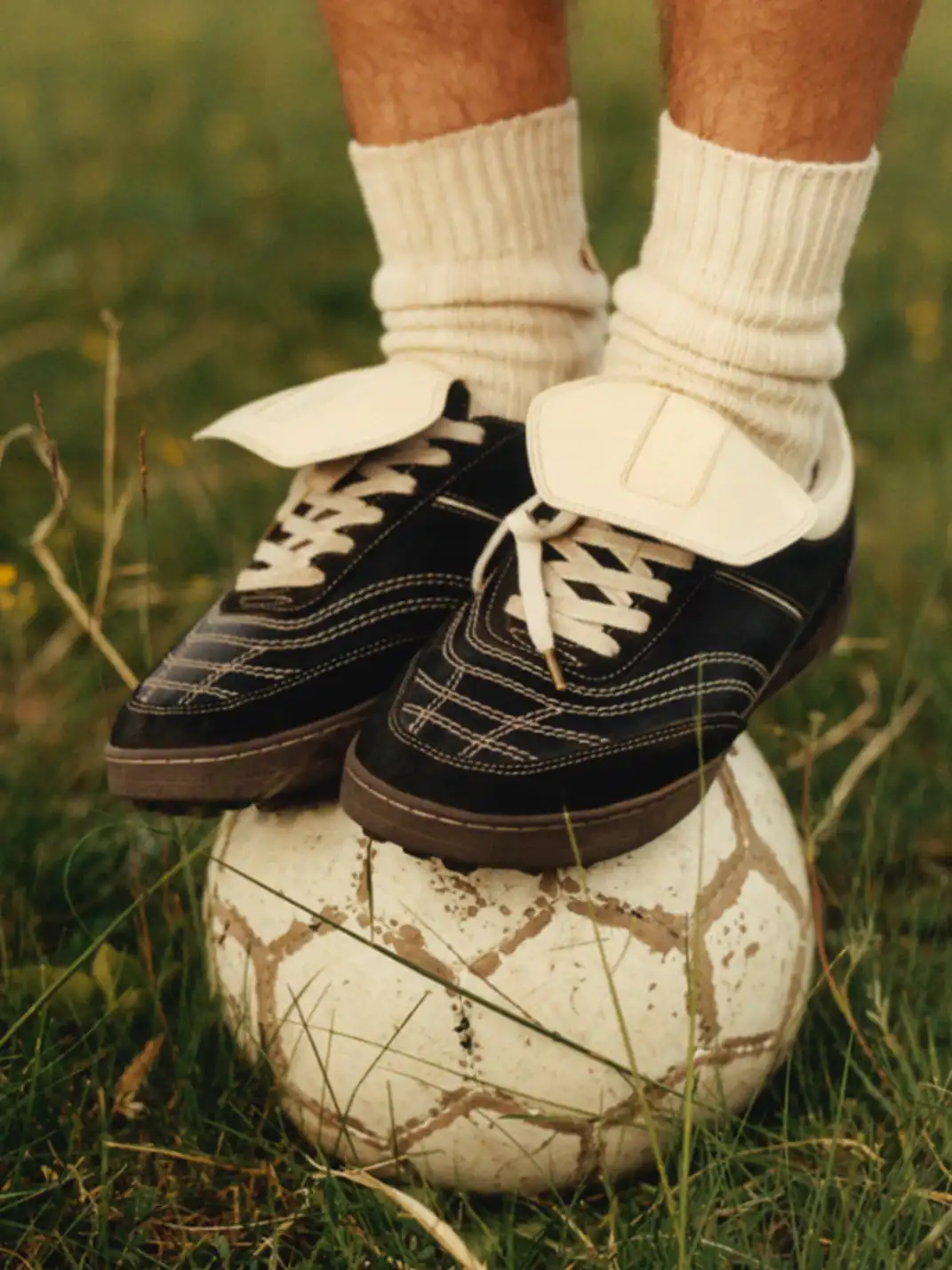 FOOT INDUSTRY | Vintage Soccer Trainer