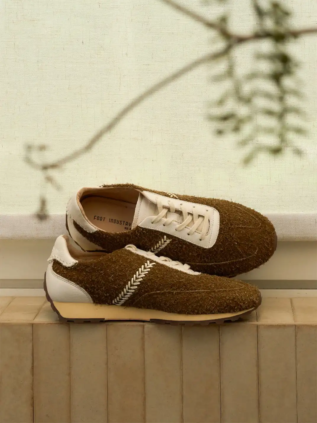 FOOT INDUSTRY | Vintage Suede Trainers