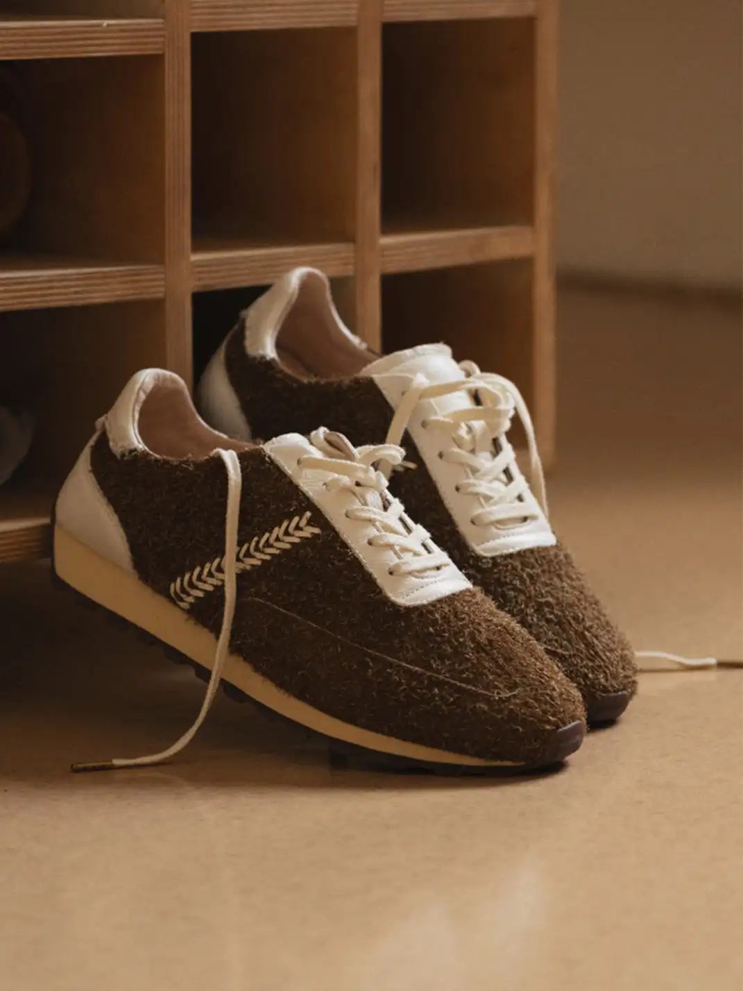 FOOT INDUSTRY | Vintage Suede Trainers