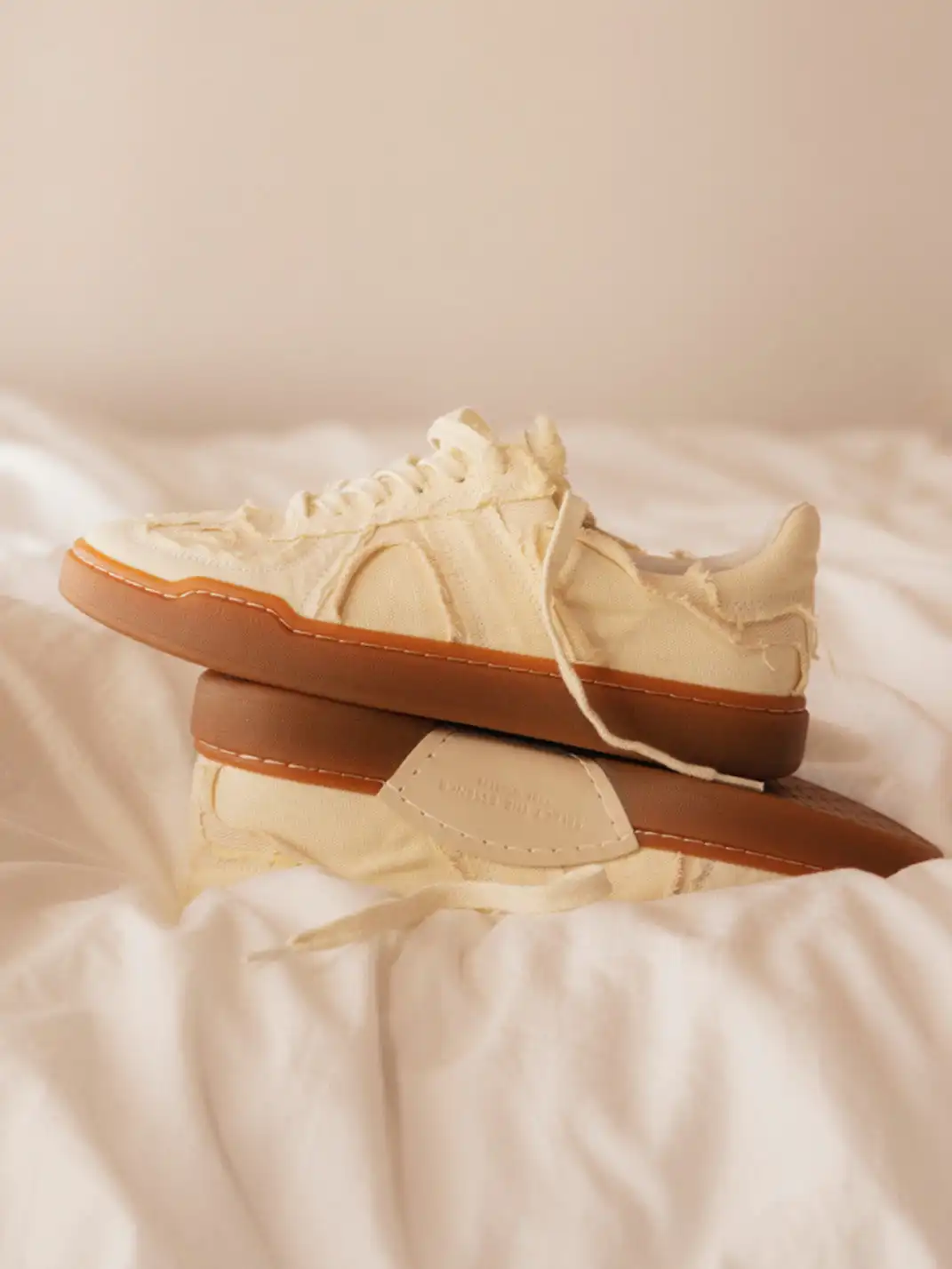 FOOT INDUSTRY | Ripped Canvas Trainers