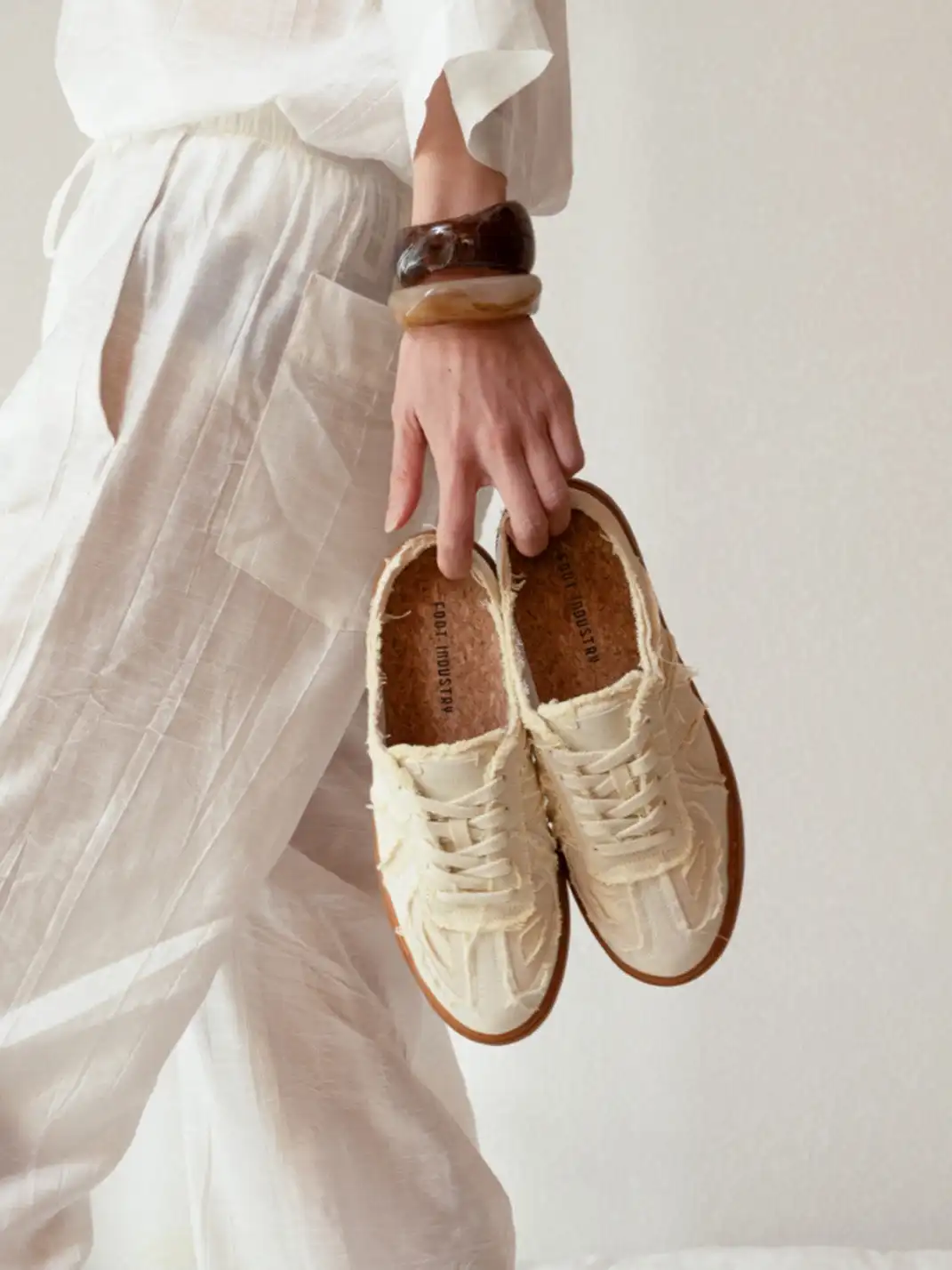 FOOT INDUSTRY | Ripped Canvas Trainers