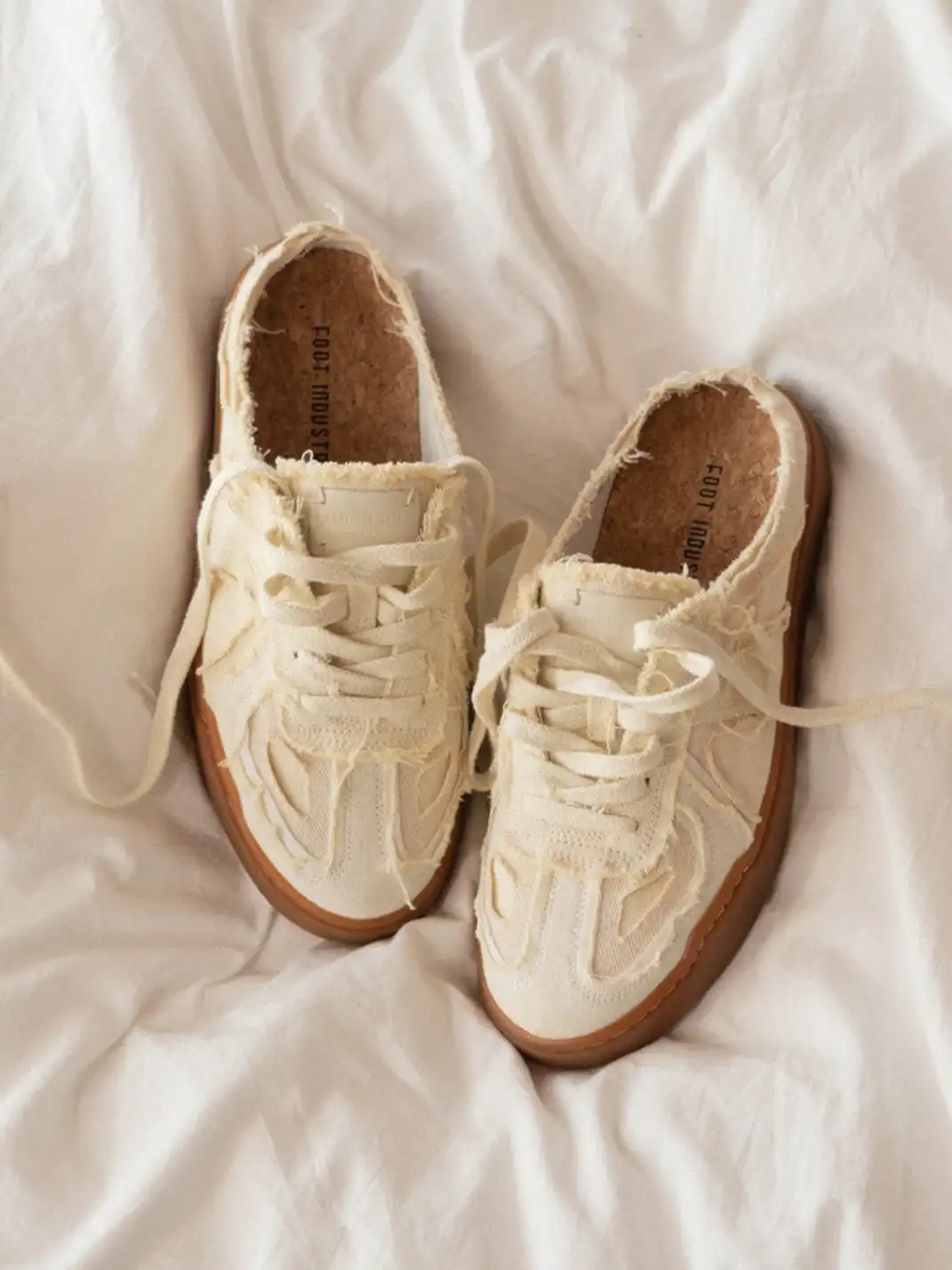 FOOT INDUSTRY | Ripped Canvas Trainer Mules