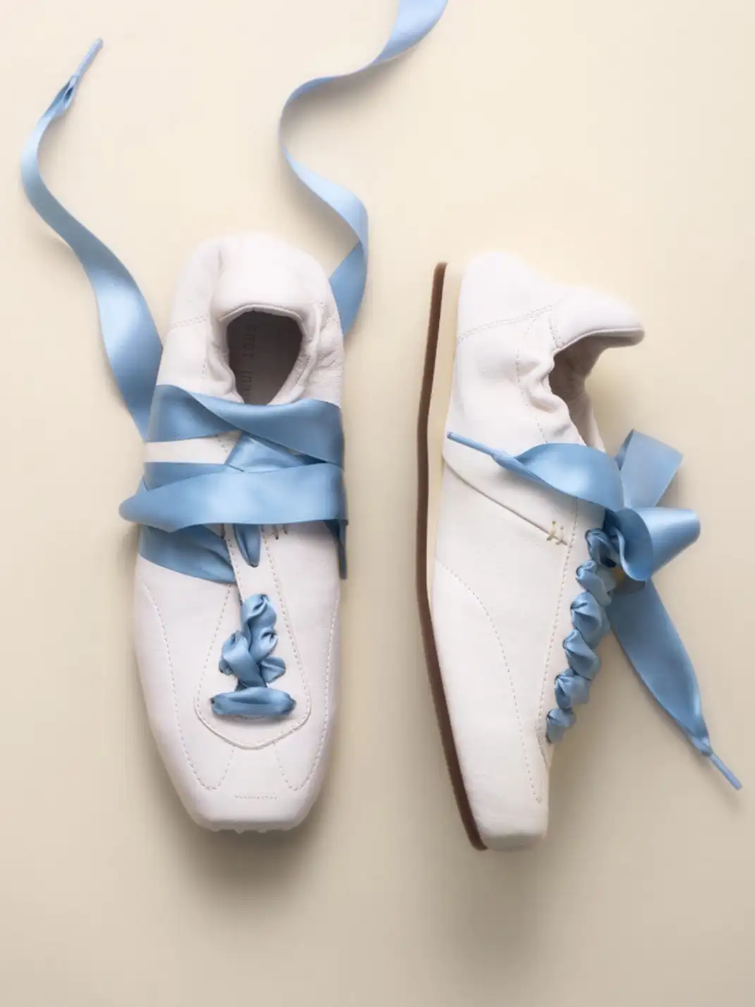 FOOT INDUSTRY | Strapped Hells Retro Trainers