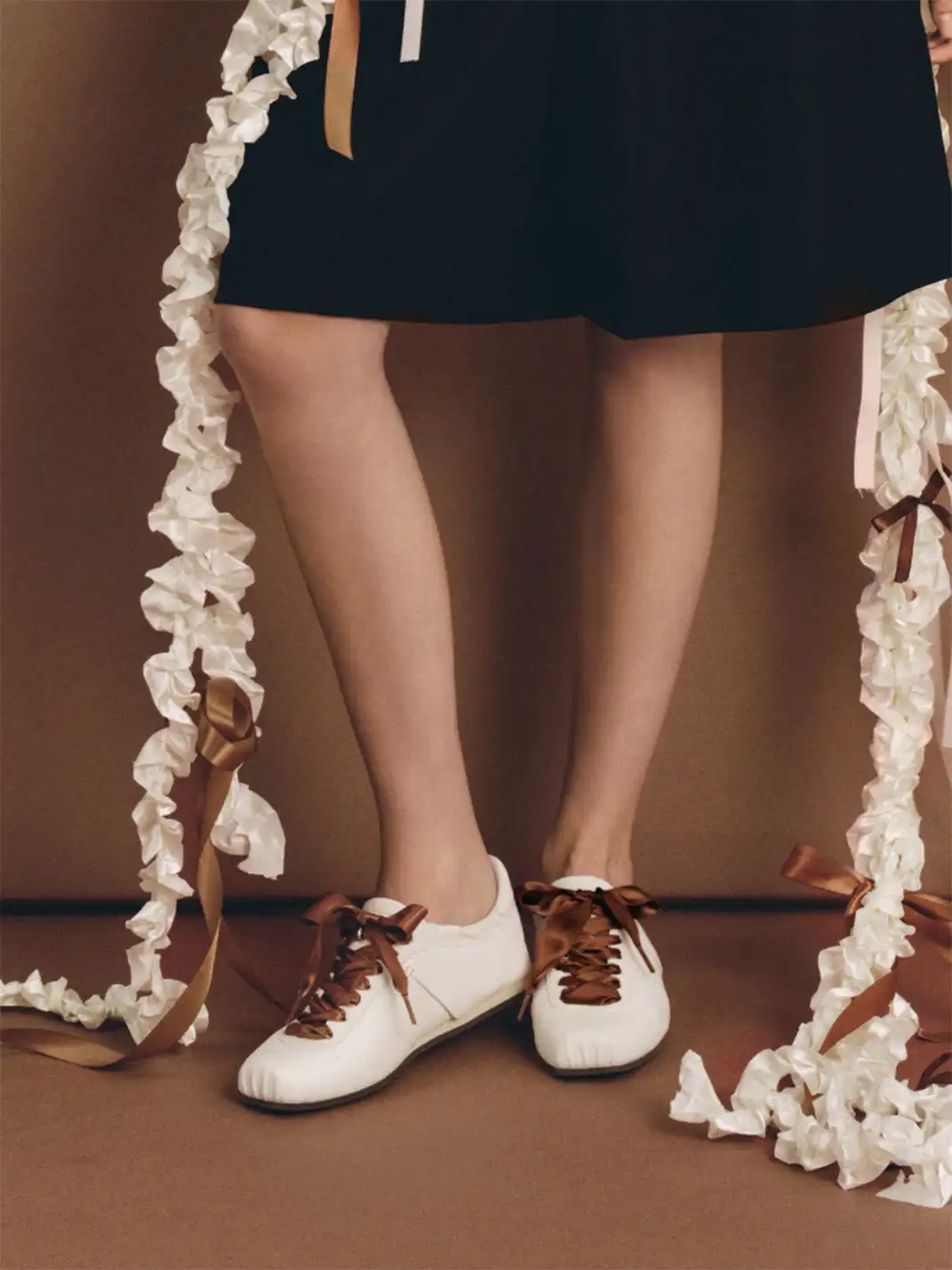 FOOT INDUSTRY | Strapped Hells Retro Trainers