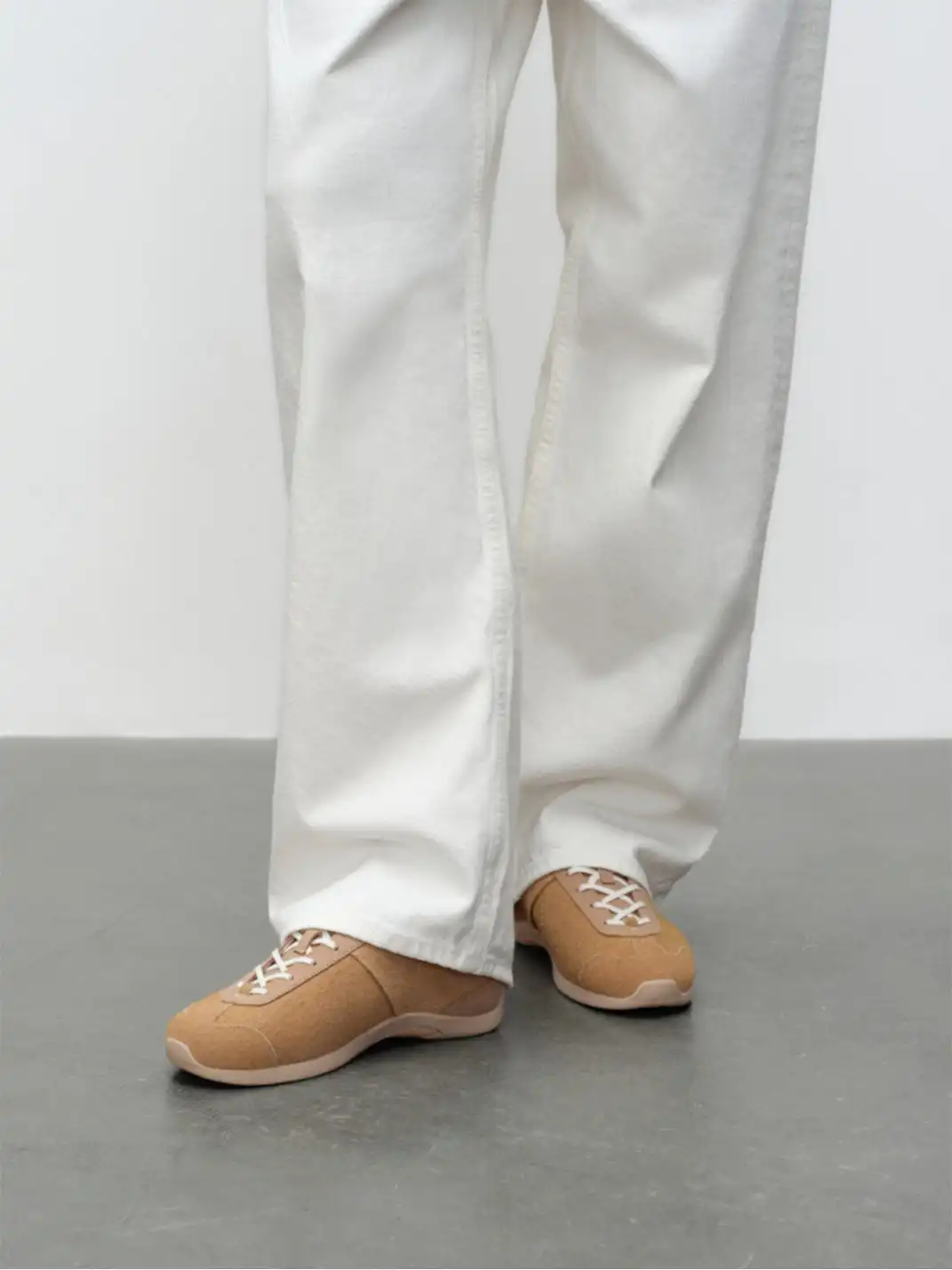 FOOT INDUSTRY | Vintage Trainer Sneaker 01 - Sand