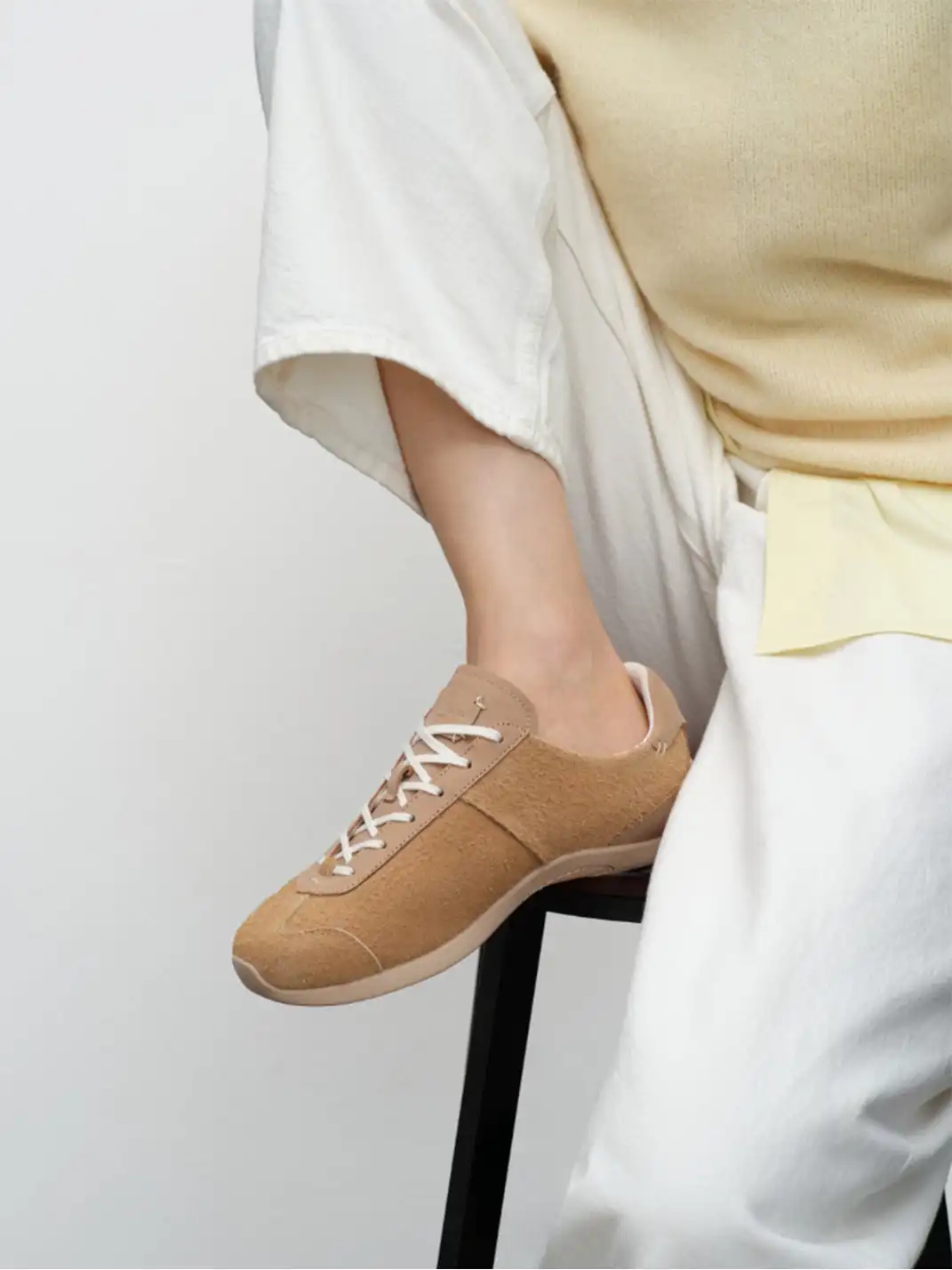 FOOT INDUSTRY | Vintage Trainer Sneaker 01 - Sand