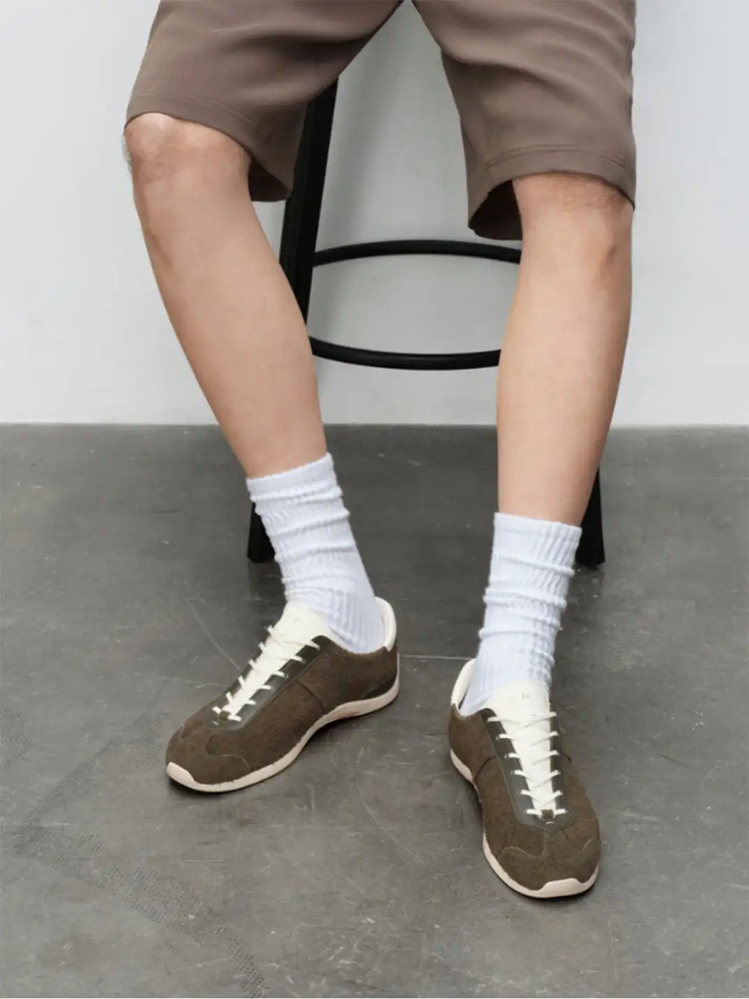 FOOT INDUSTRY | Vintage Trainer Sneaker 01 - Olive Green