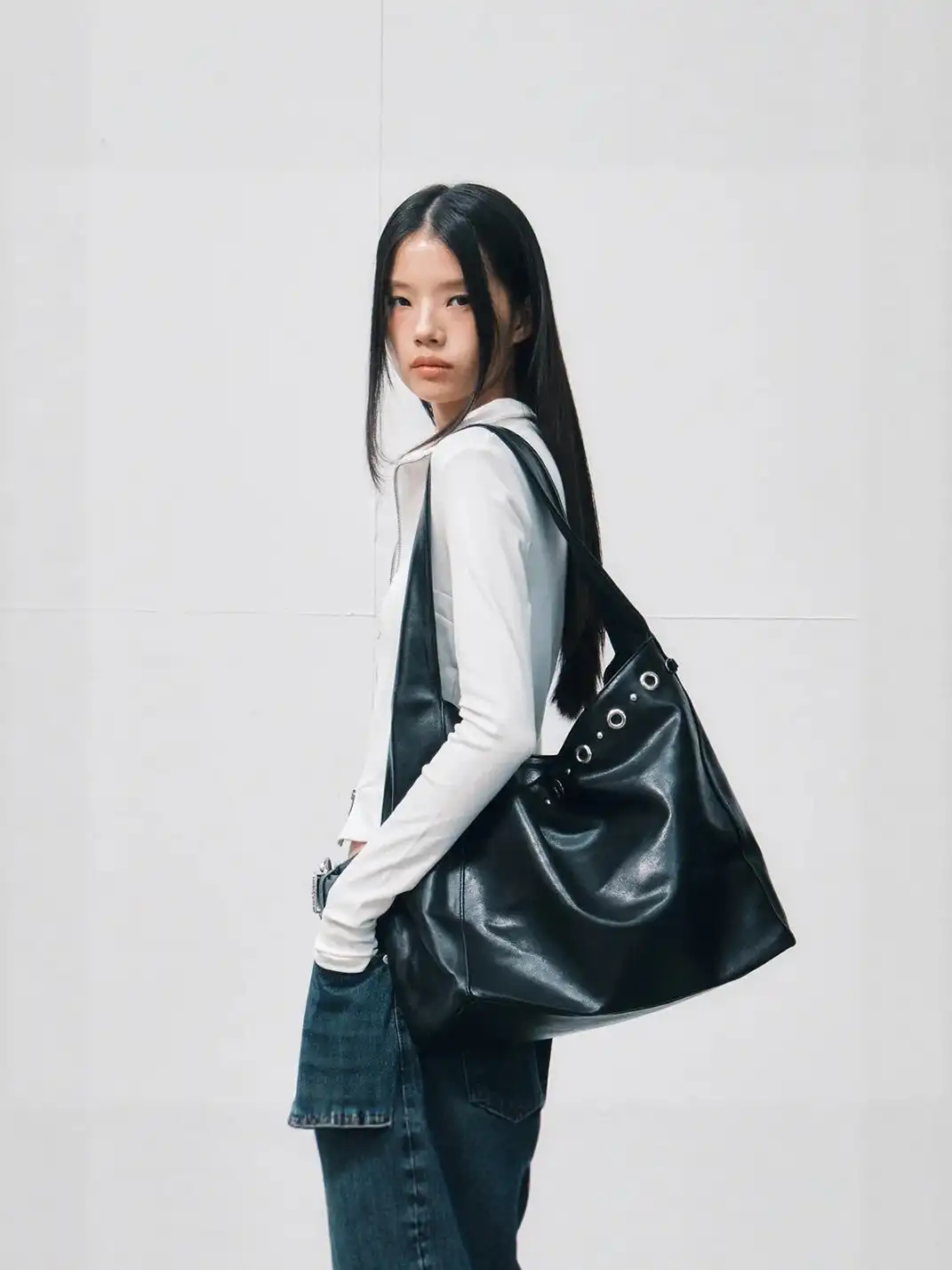 SQUAREline | Leather Tote Bag-Leather