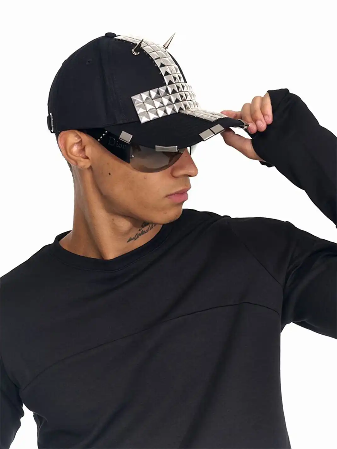 REBEL WAVE | "RŠŠÆ" Rivet Curve Brim Cap