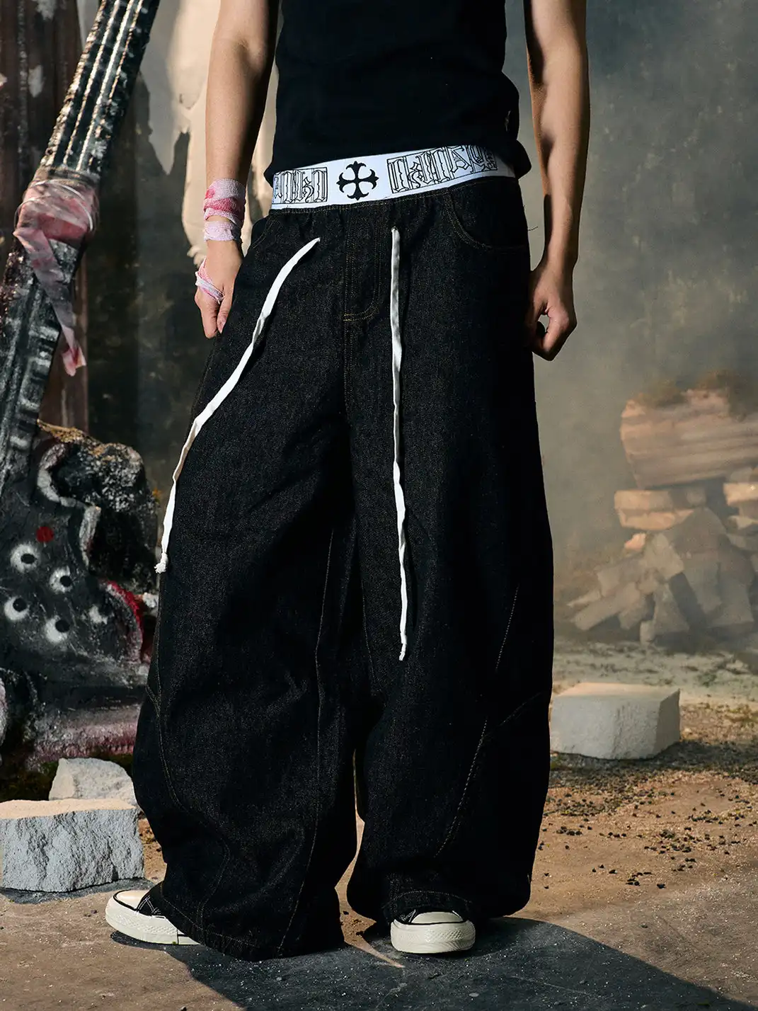 PAIKI | Logo Waist Baggy Pants