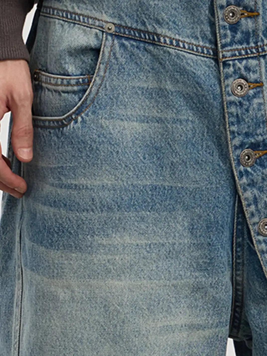 DND4DES | Asymmetrical Button Fly Curve Jeans