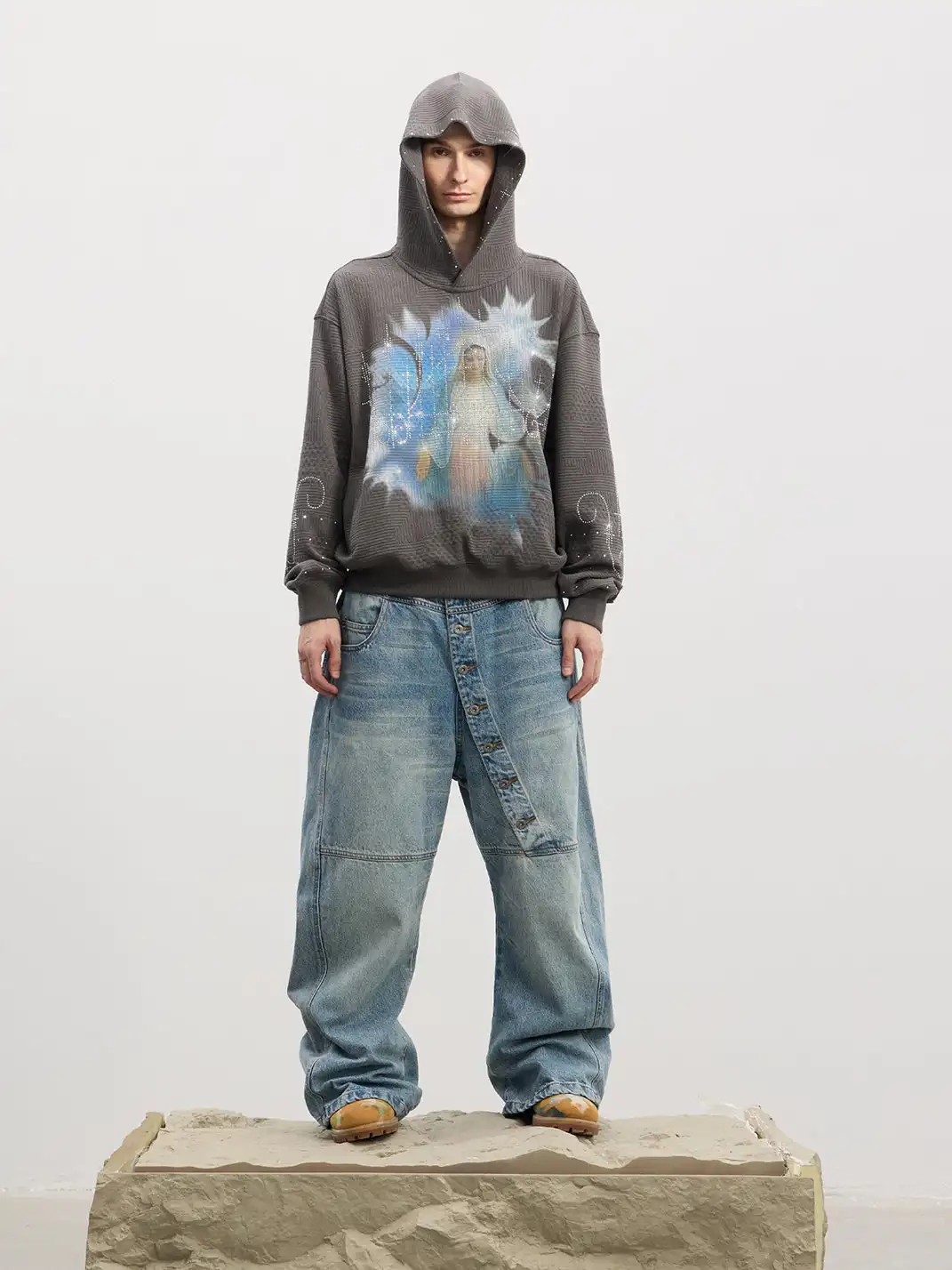 DND4DES | Asymmetrical Button Fly Curve Jeans
