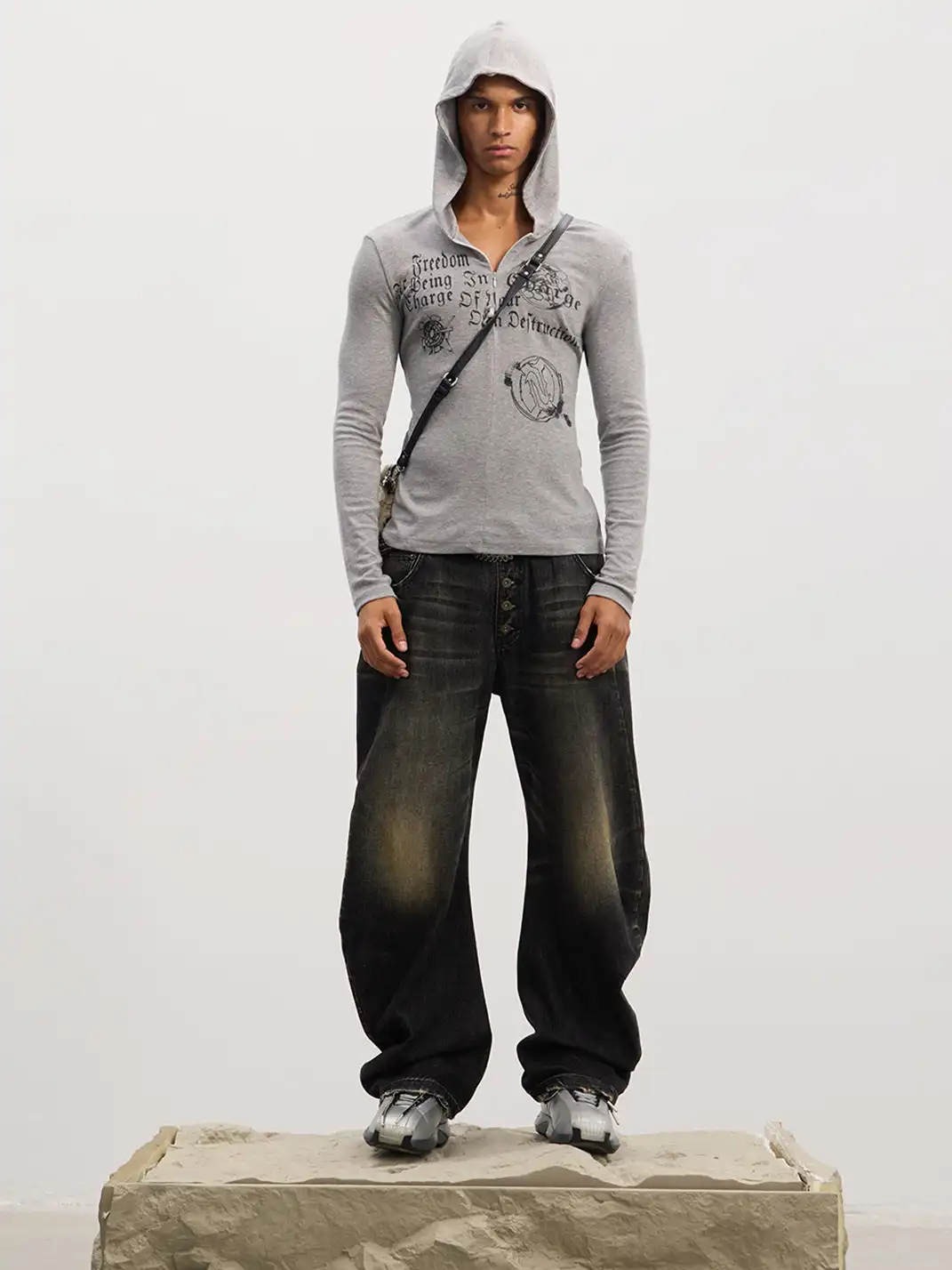 DND4DES | Button Fly Washed Curve Jeans