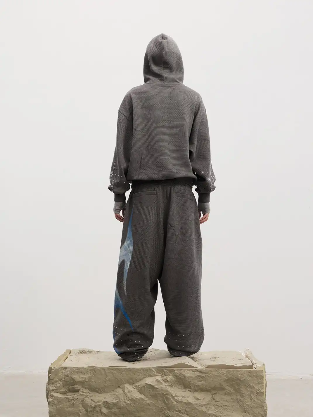 DND4DES | Mother Mary Rhinestone Sweatpants