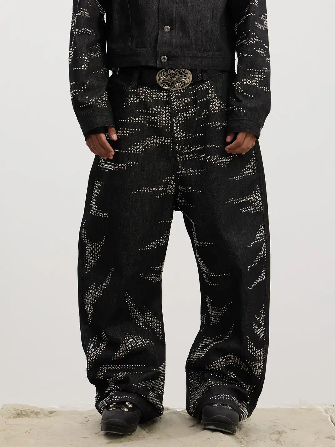 DND4DES | Iron-On Patch Curve Jeans