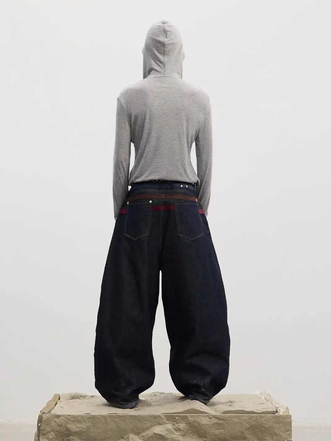 DND4DES | Suspender Strap Baggy Curve Jeans