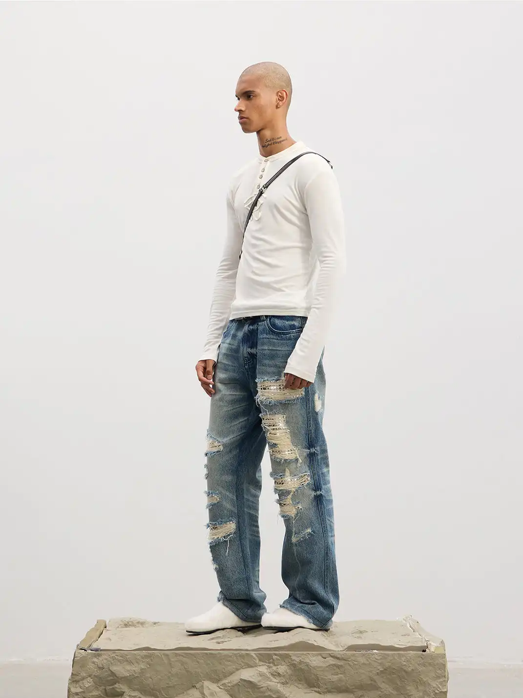 DND4DES | Eye of Horus Wool Blend Henley Long Sleeve