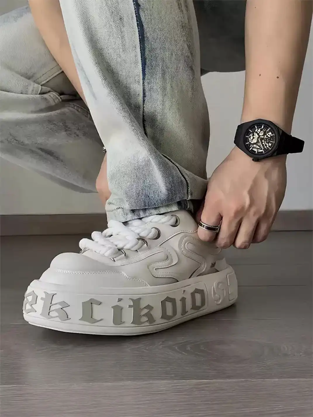 SALAXI | Wavy Chunky Skate Sneaker