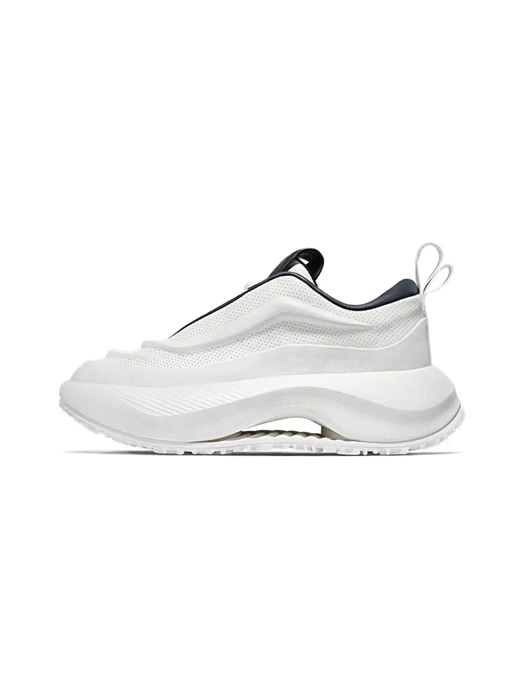 SALAXI | "SPACE SHUTTLE" Chunky Runner