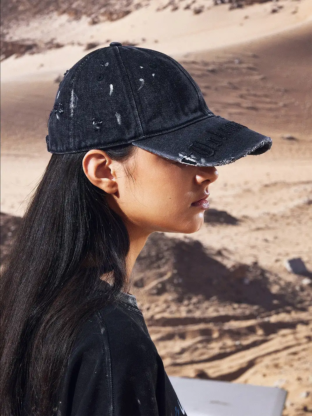 UNKNOWNWORLD | Distress Paint Splatter Cap