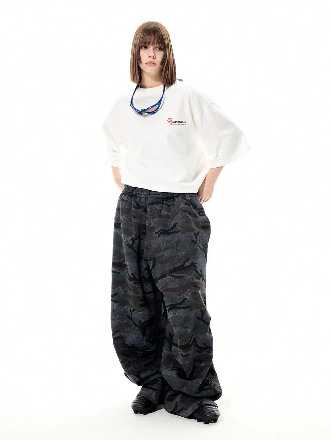 UNKNOWNWORLD | Camo Baggy Sweatpants