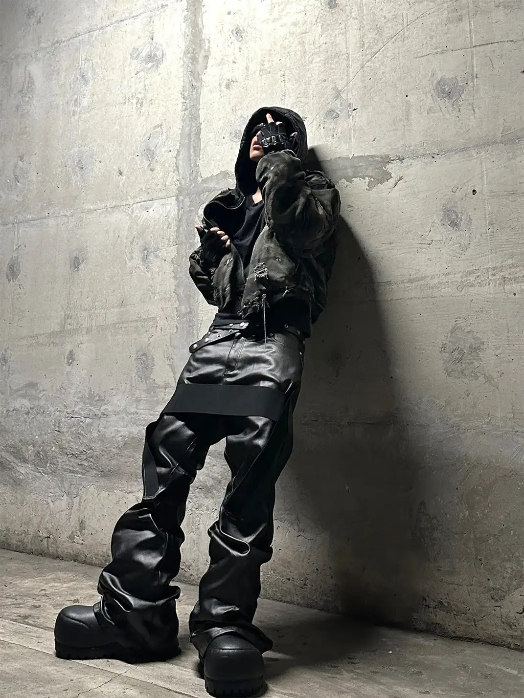 GOJOYJINNI | Banded Wax Leather Bell Pants