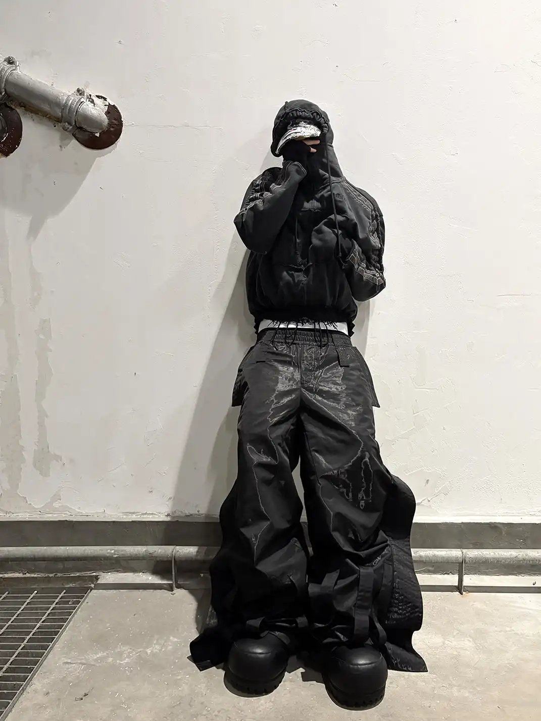 GOJOYJINNI | Distressed Draw String Zip Up Hoodie