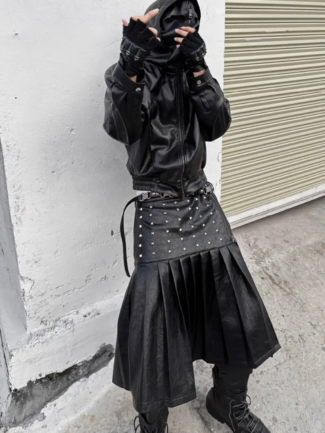 GOJOYJINNI | Rivet Pleat Leather Skirt